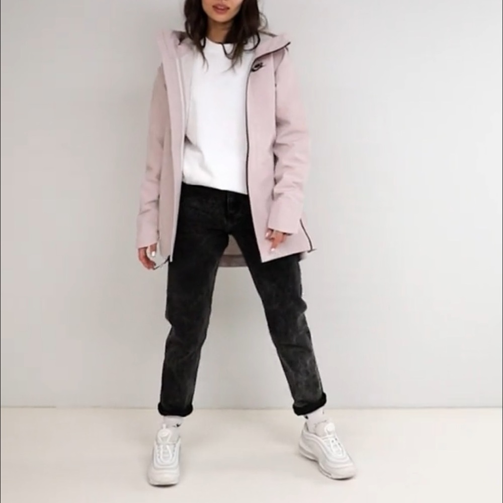 Nike Sportswear Tech Women's Jacket - Picture 3 of 10